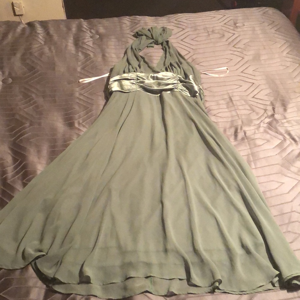 Green dress for night out or special occasion. Halter top, flowy material.